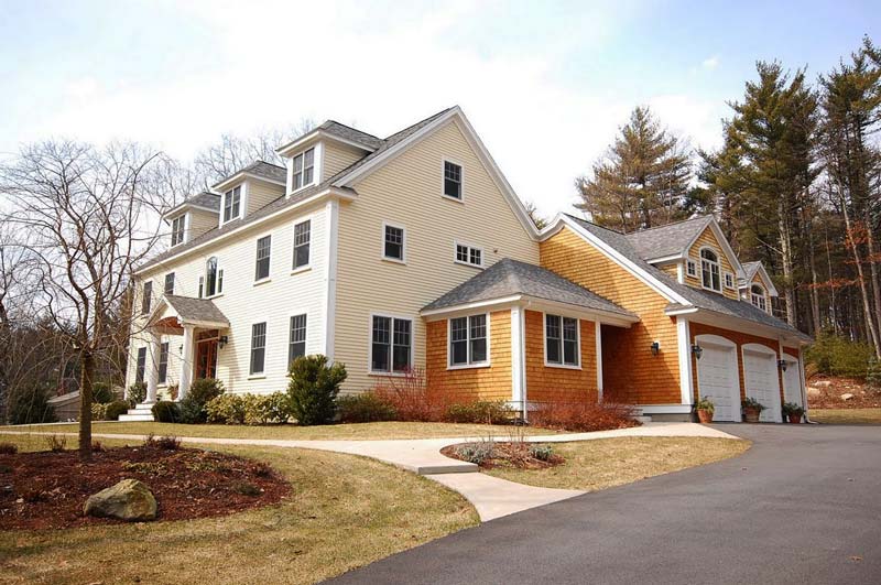 NH Custom home exterior built by oxland builders seacoast